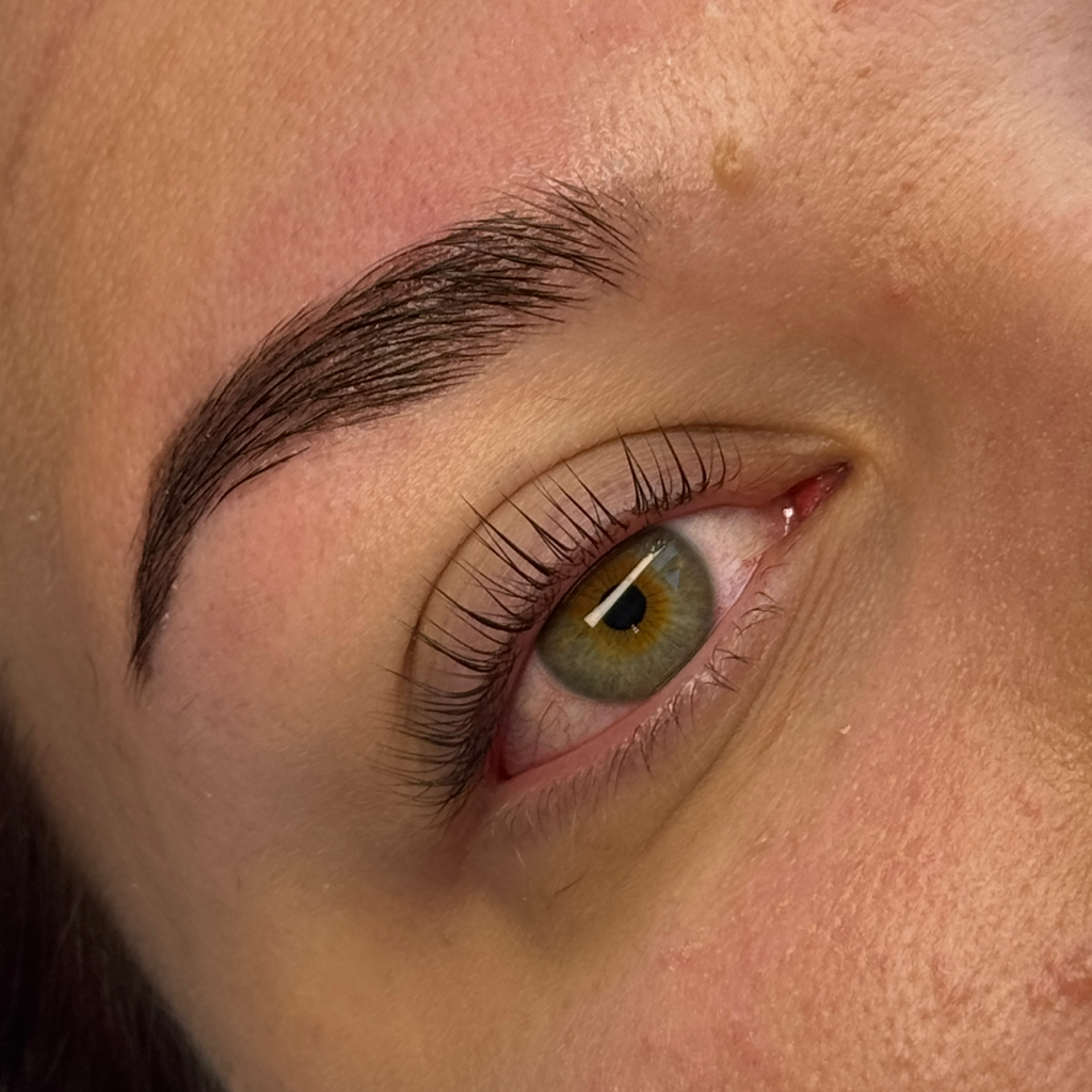 Ламинирование ресниц