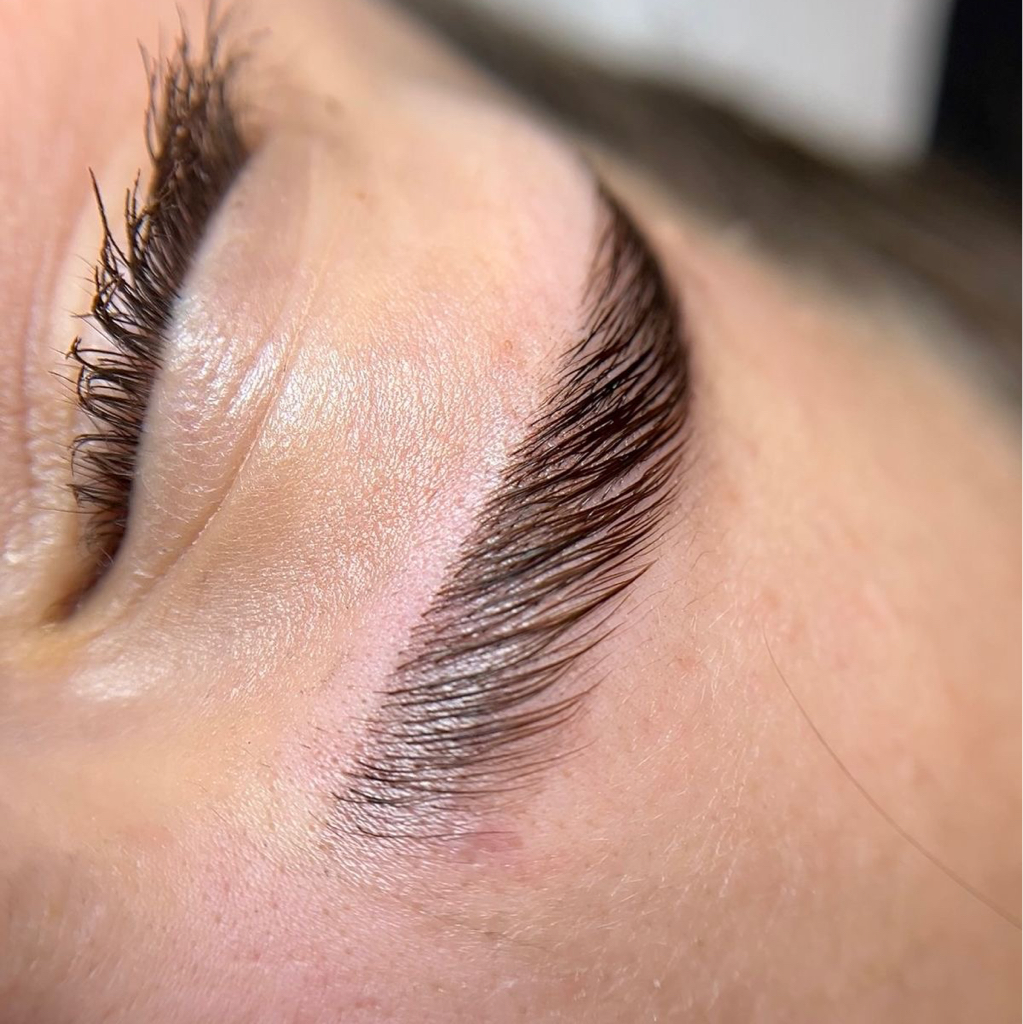 Долговременная укладка бровей + окрашивание + коррекция