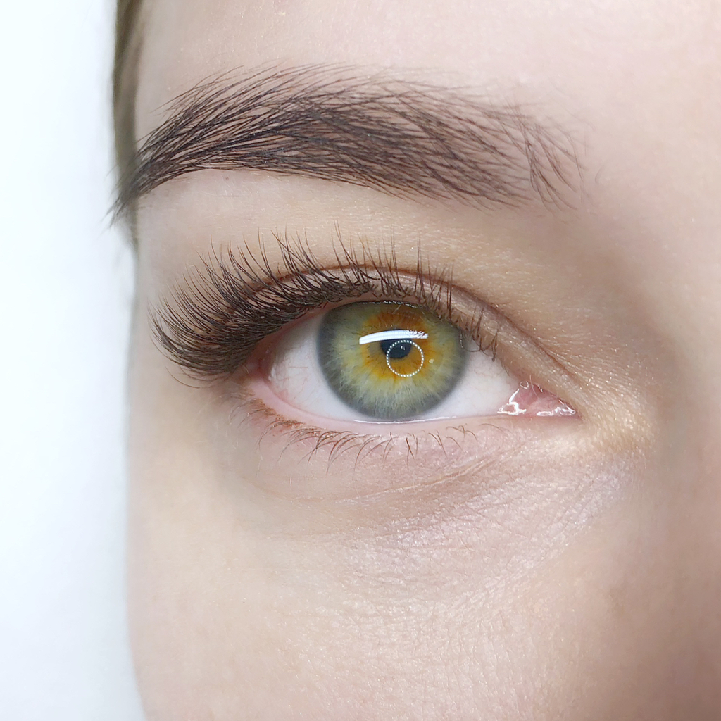 Классическое наращивание ресниц