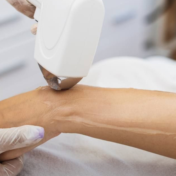 Руки до локтя