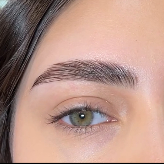 Долговременная укладка бровей