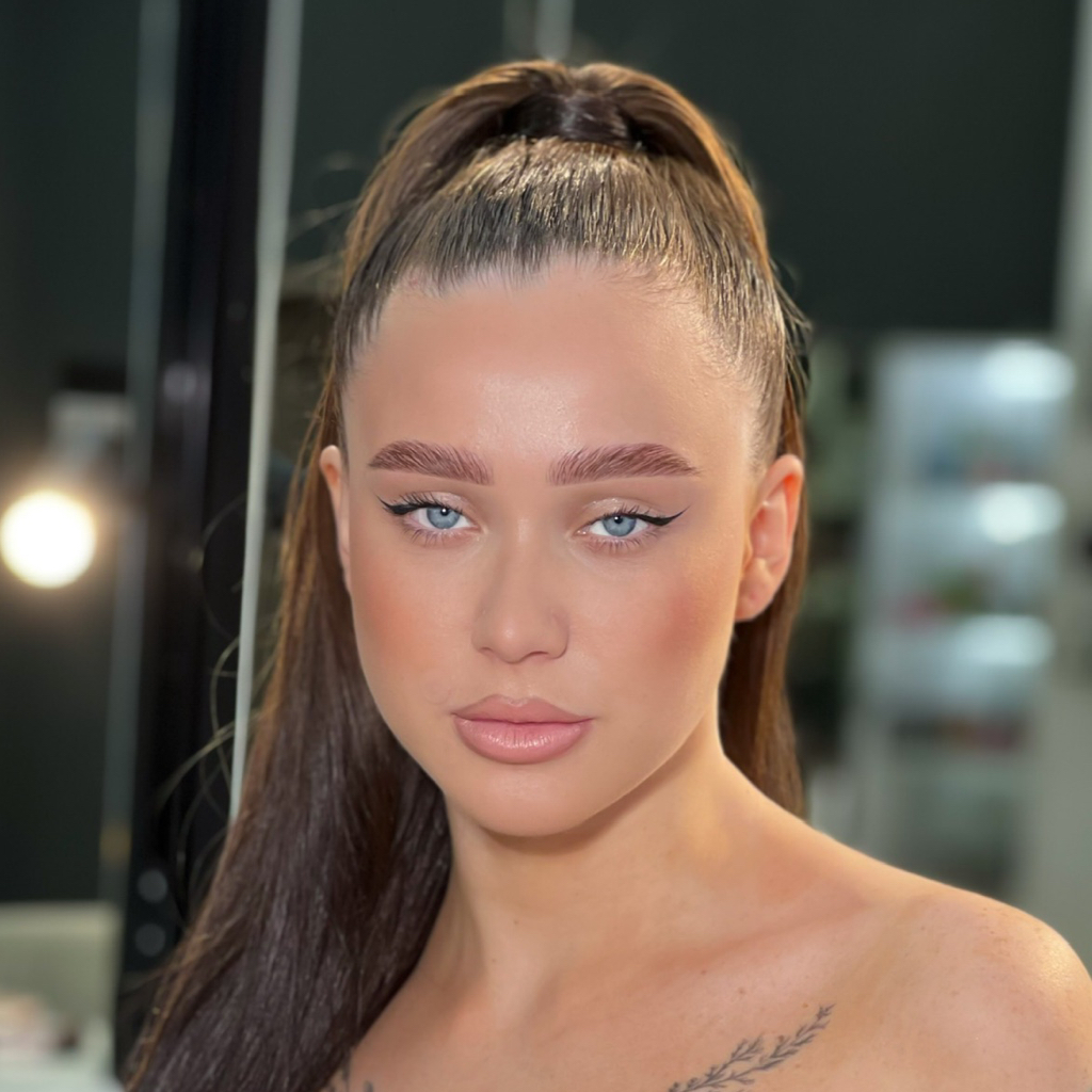 Оформление бровей+экспресс-макияж