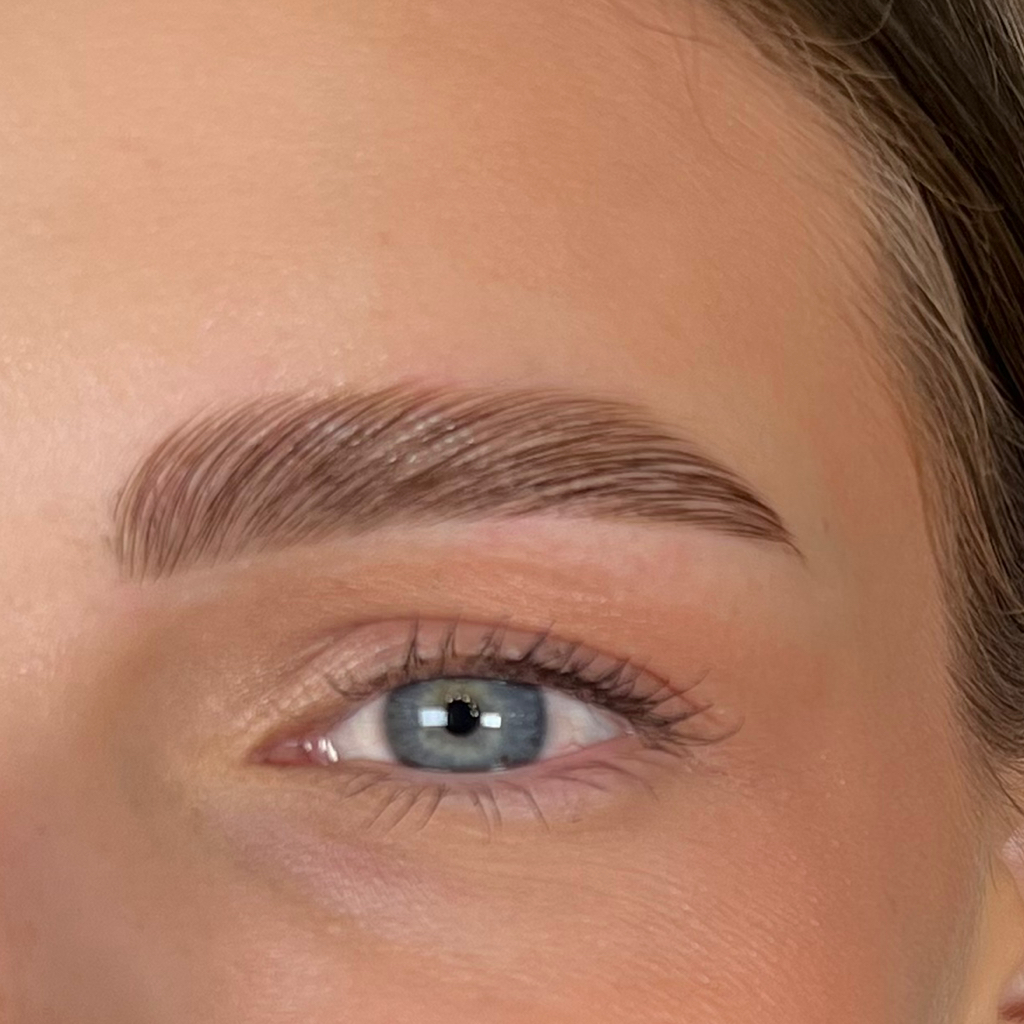 Долговременная укладка бровей+коррекция+окрашивание