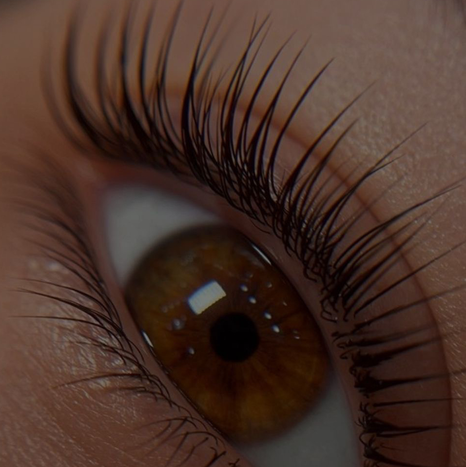 ОКРАШИВАНИЕ РЕСНИЦ