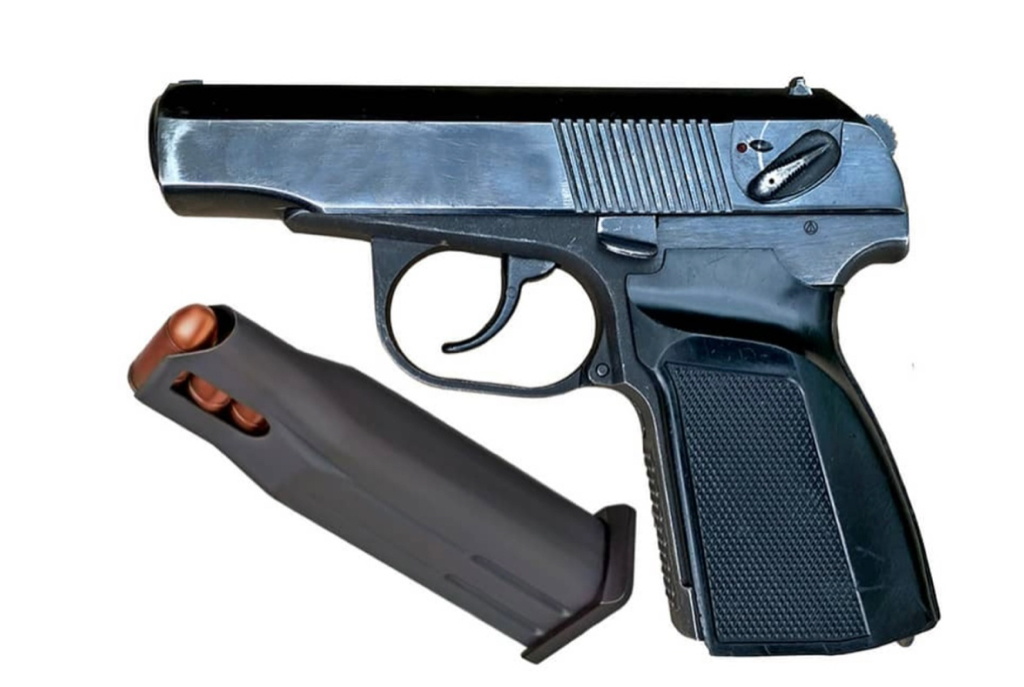 Пистолет Макарова 30 выстрелов