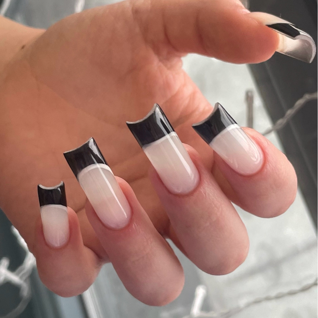 Наращивание ногтей