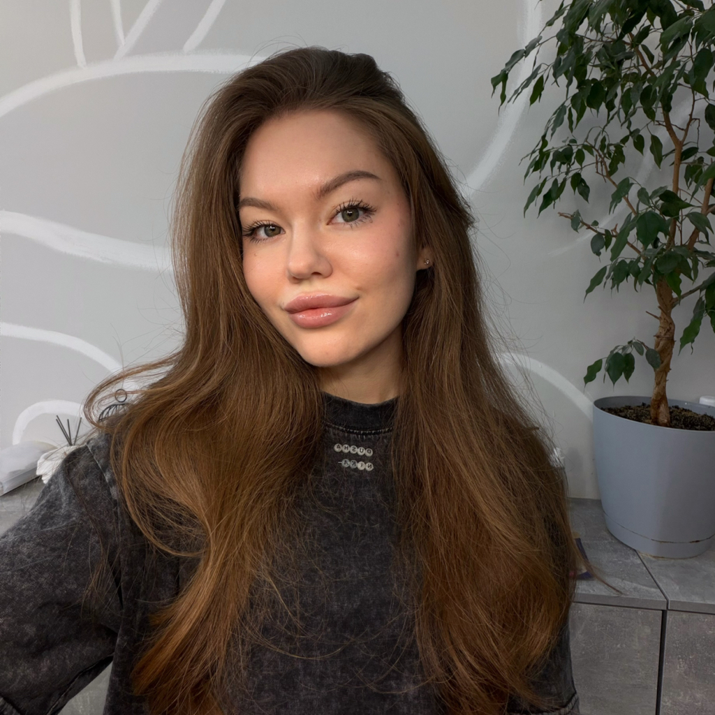 Шестопалова Ника