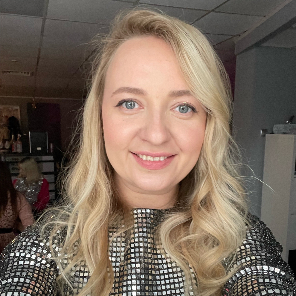 Бутусова Анна