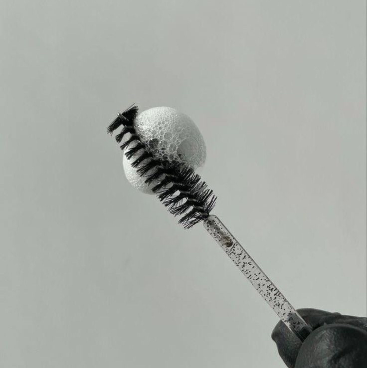 Снятие ресниц с дальнейшим наращиванием