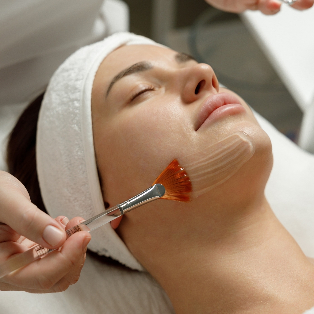 Кислотный пилинг+восстанавливающая маска