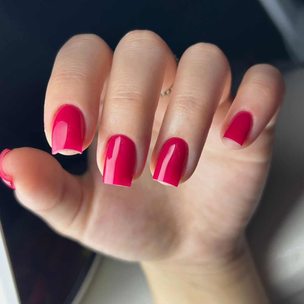 Маникюр с покрытием гель-лак