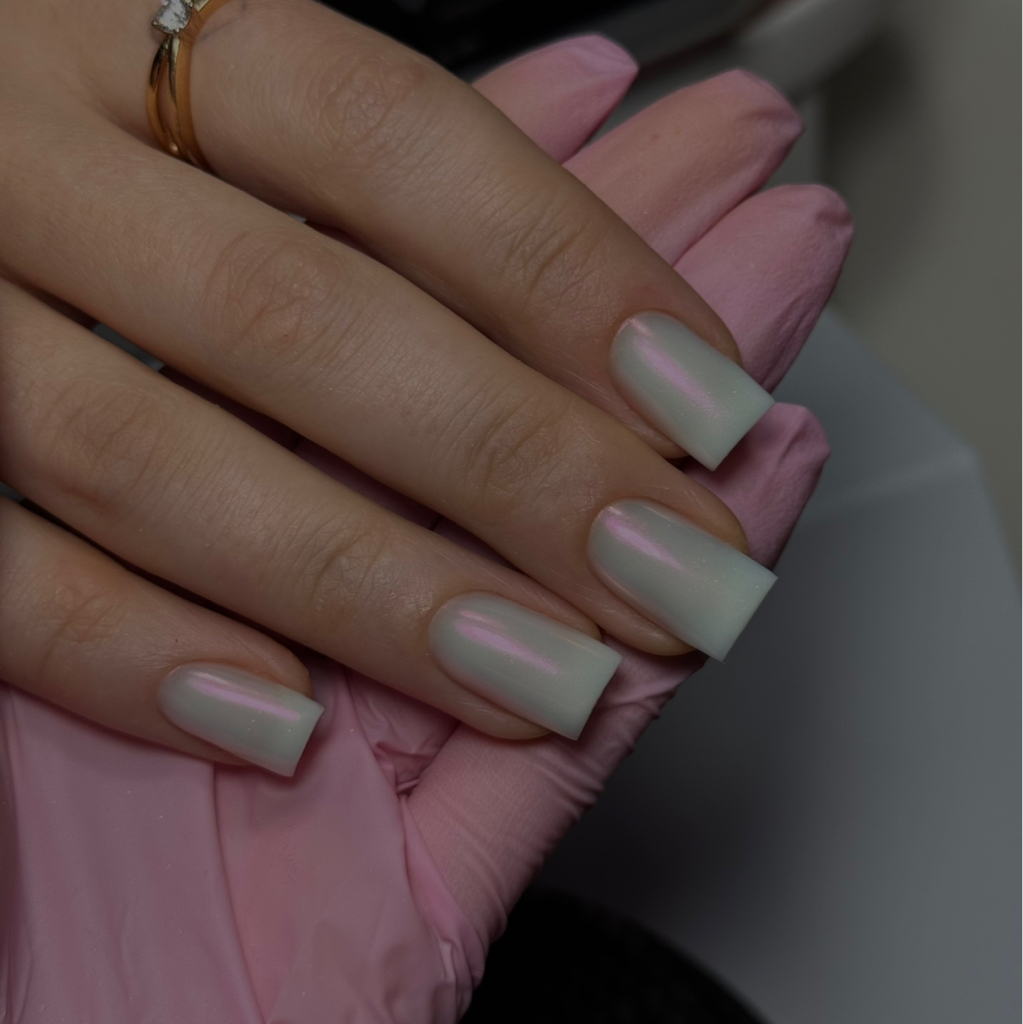 Наращивание ногтей