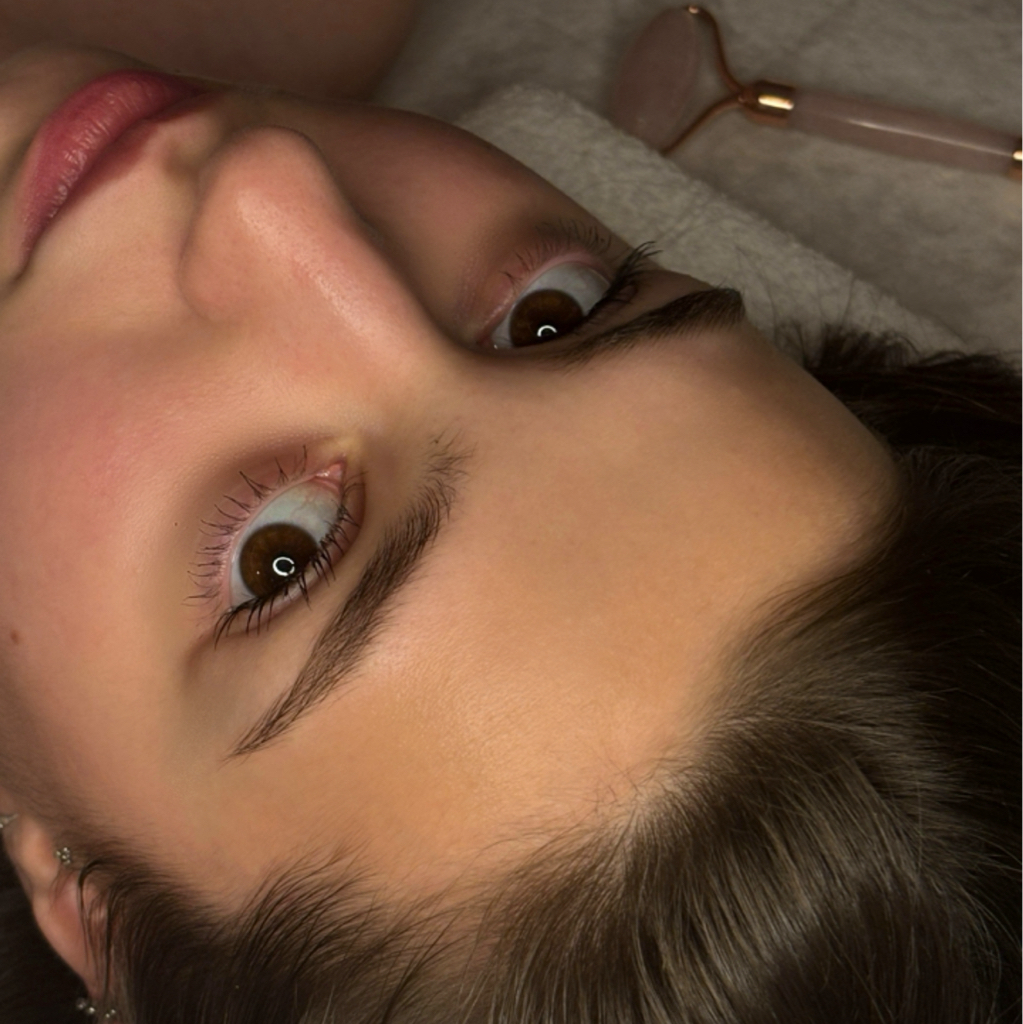 Классический массаж лица