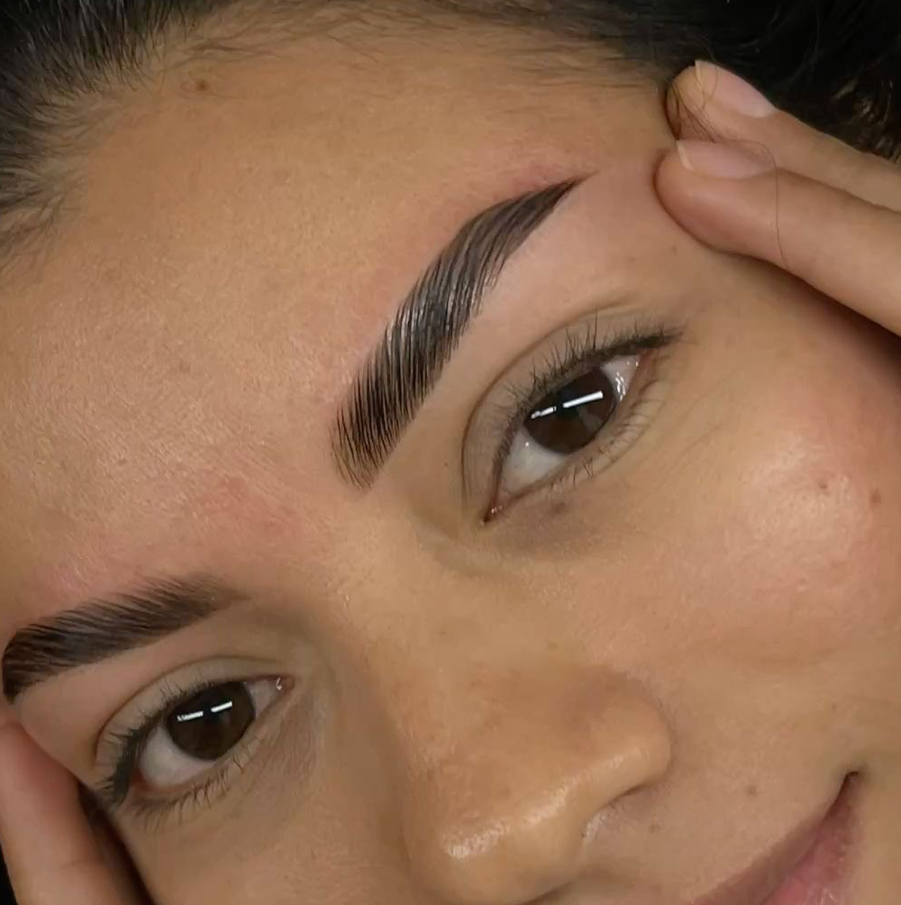 Ламинирование бровей