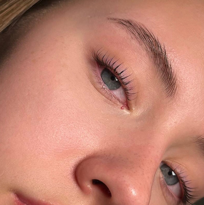 Ламинирование ресниц без окрашивания