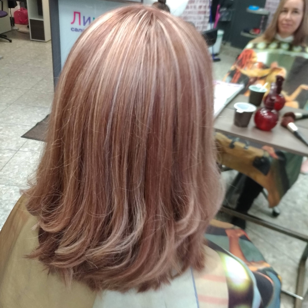 окрашивание волос в 2 тона,средняя длинна (работа)