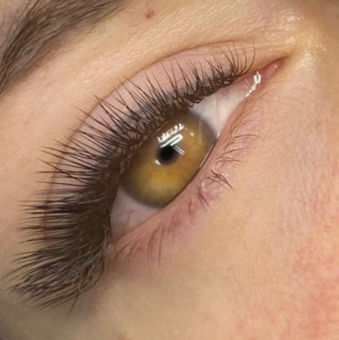 Наращивание ресниц мокрый эффект
