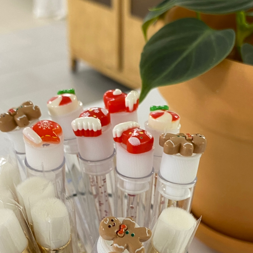 Футляр с щеточкой 🎄