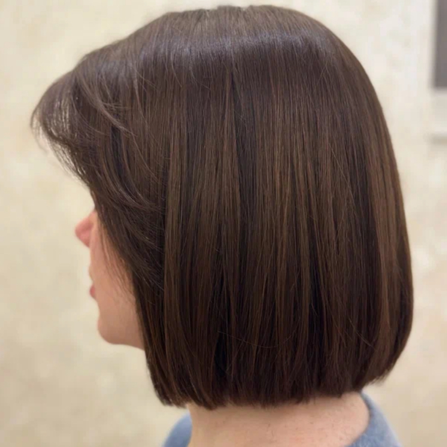 Стрижка женская (средние волосы) Длина до плеч.