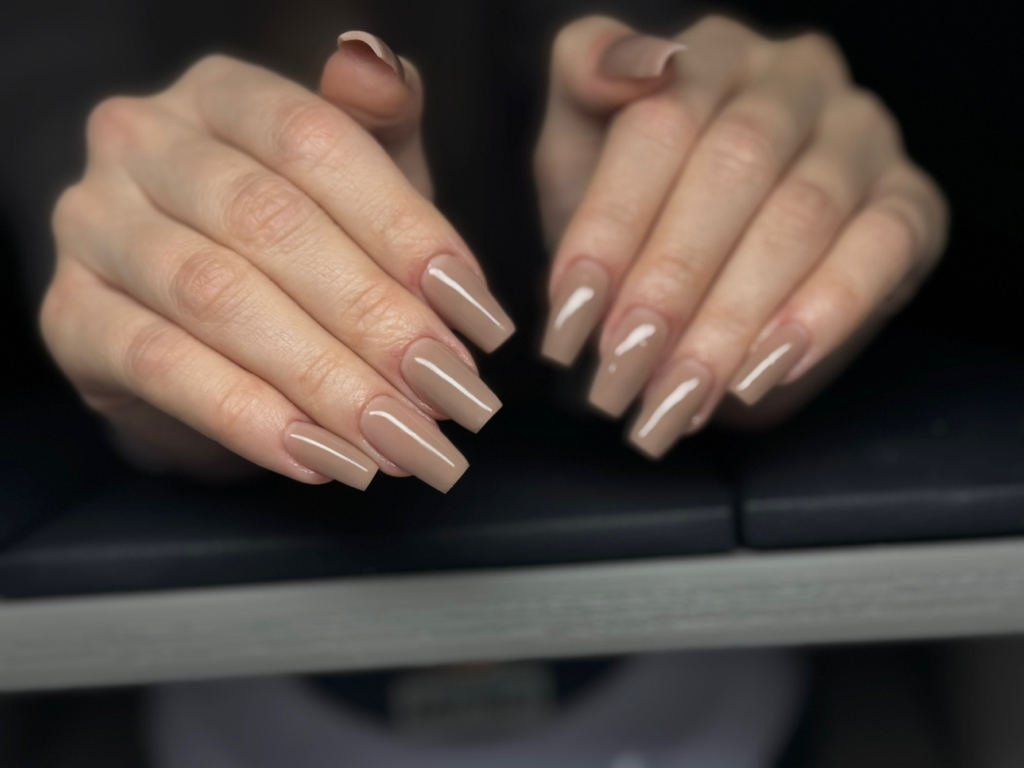 Модели на наращивание ногтей