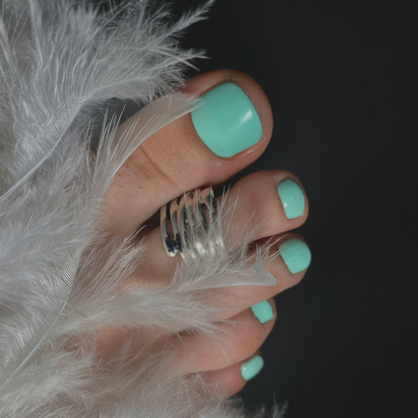 Педикюр с покрытием без обработки стопы