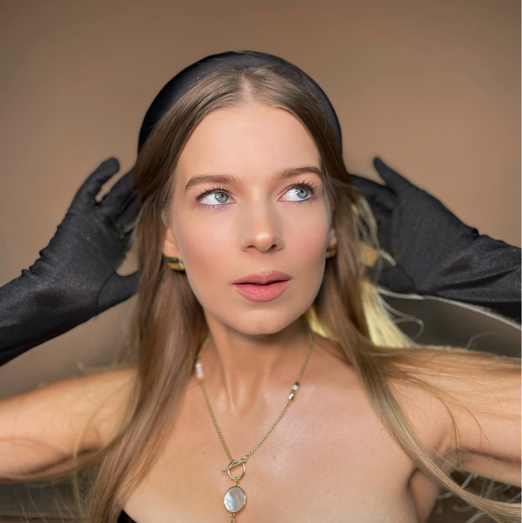 Окрашивание и коррекция бровей