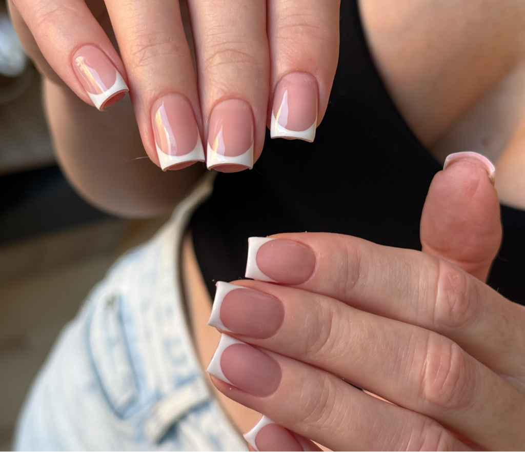 Маникюр Френч