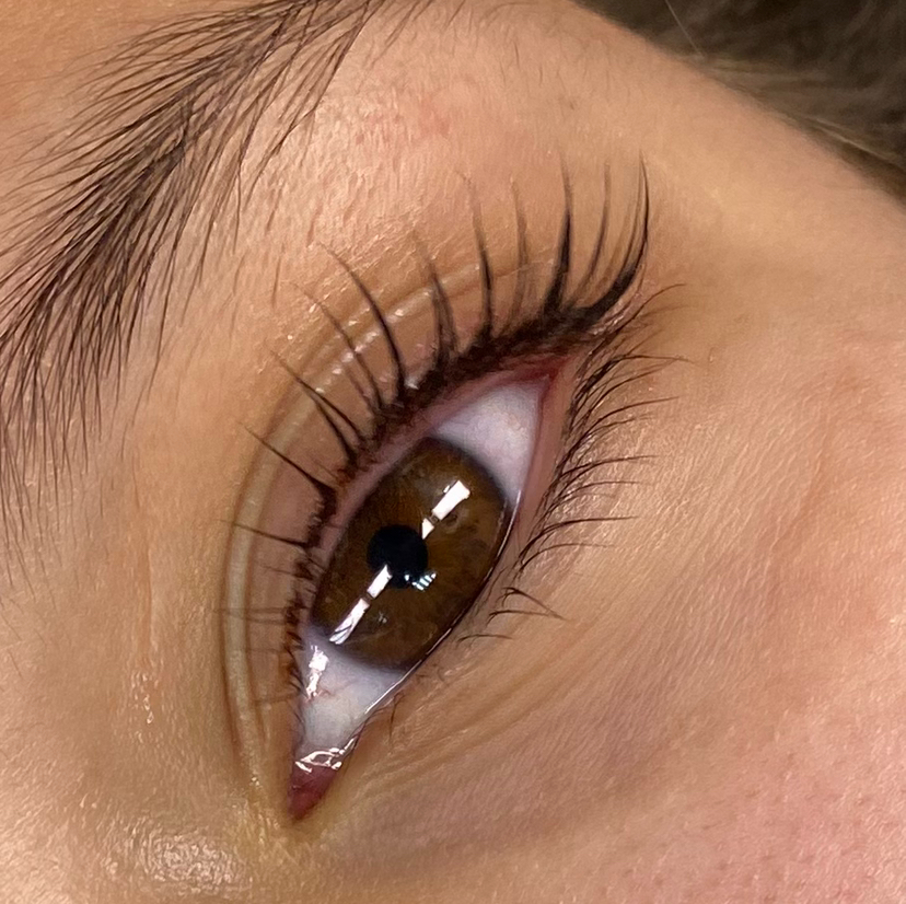 Ламинирование верхних и нижних ресниц