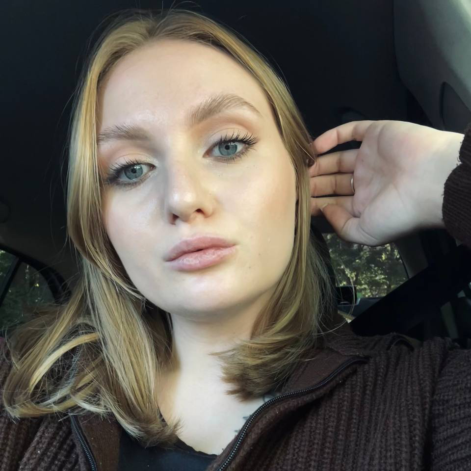Алина