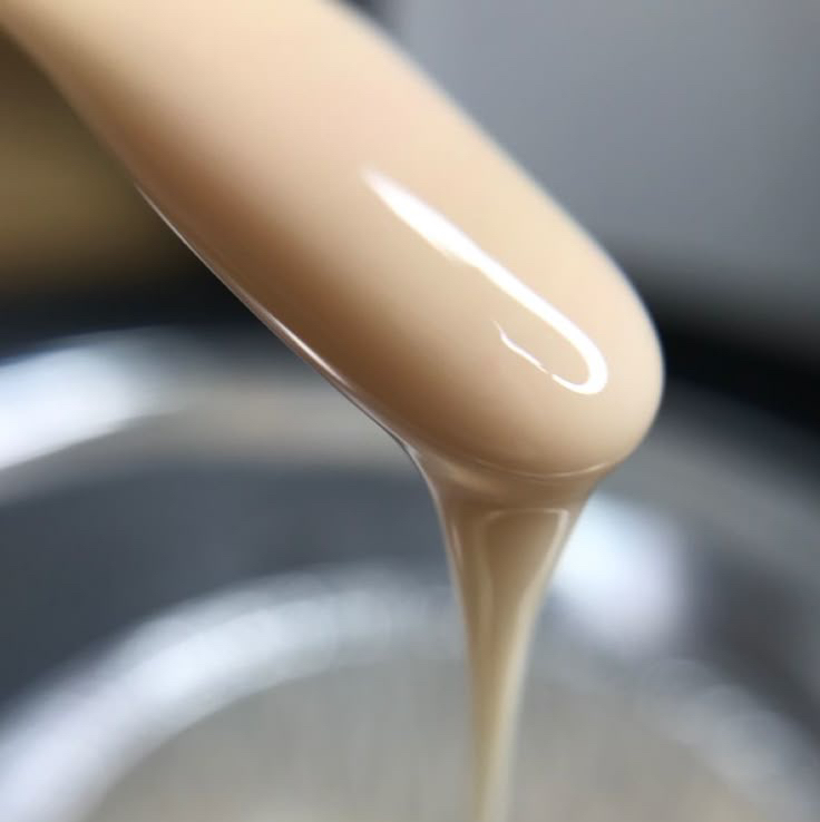 Удаление нежелательных волосков на лице