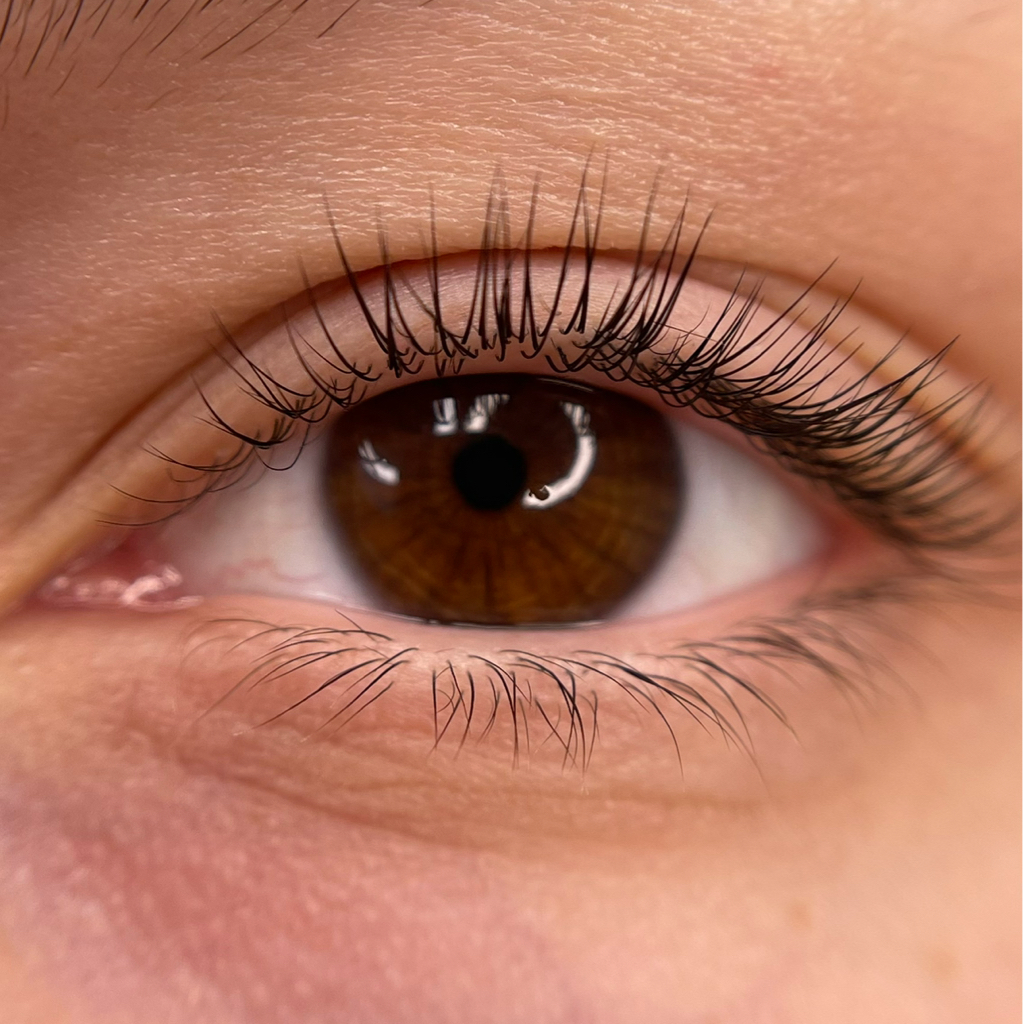 Окрашивание ресниц