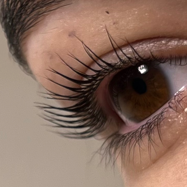 SET MIDI Ламинирование ресниц + коррекция и окрашивание бровей