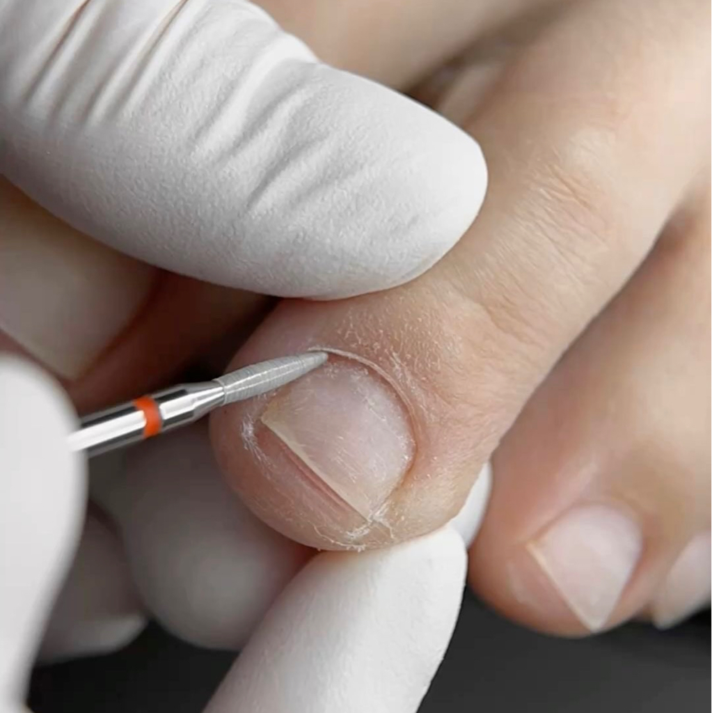 Педикюр обработка пальчиков / без покрытия