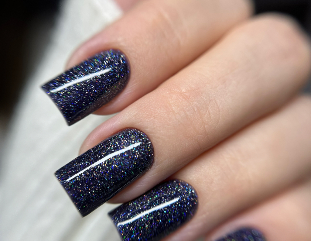 Маникюр с покрытием