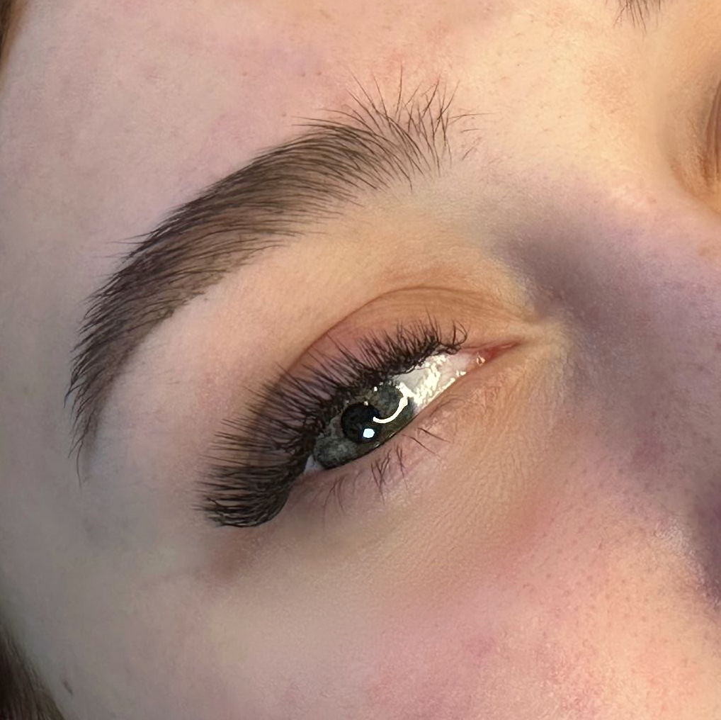 Наращивание ресниц 3Д-3,5Д, и более