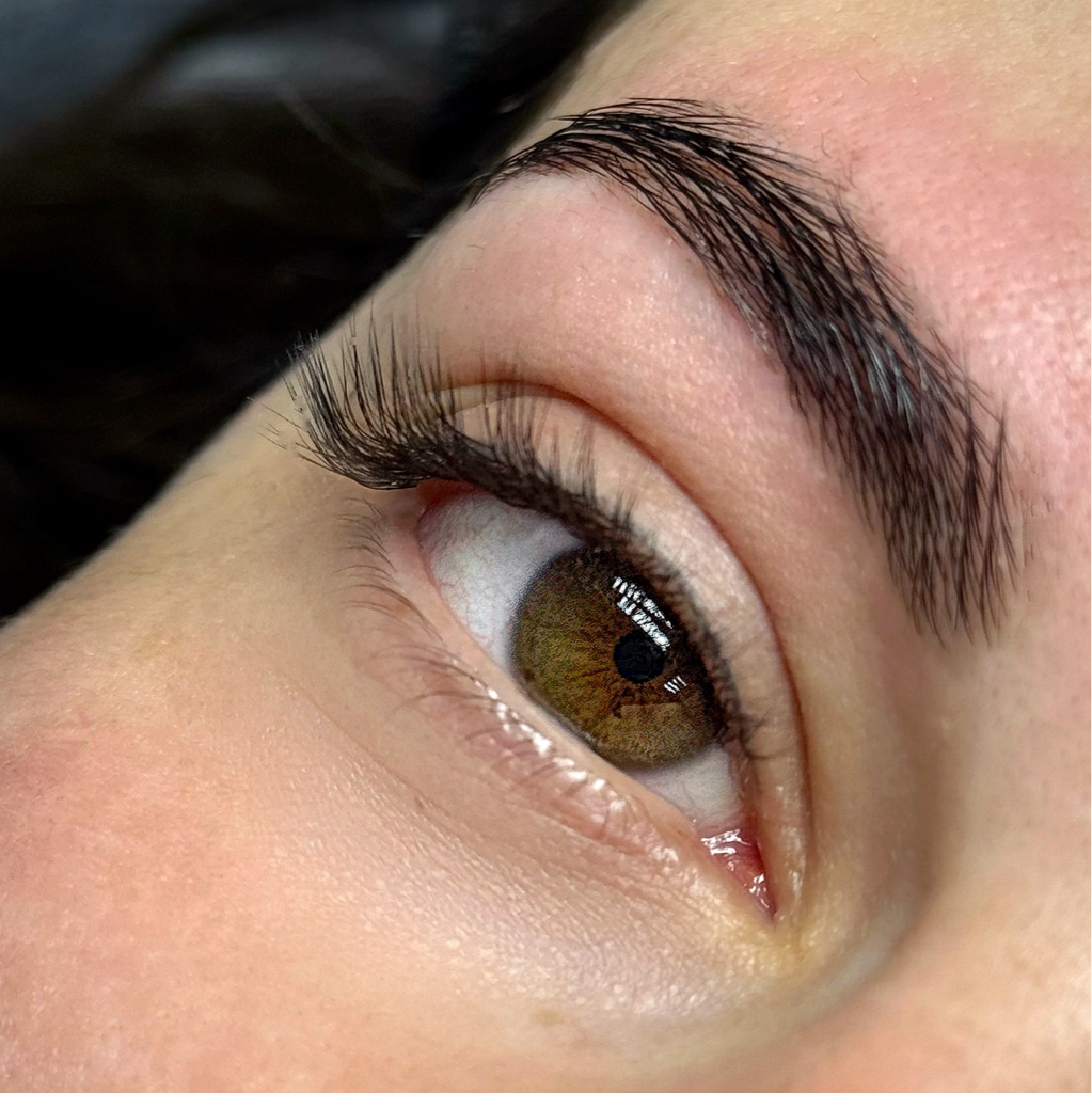 Классическое наращивание ресниц, 1Д-1,5Д, Уголки