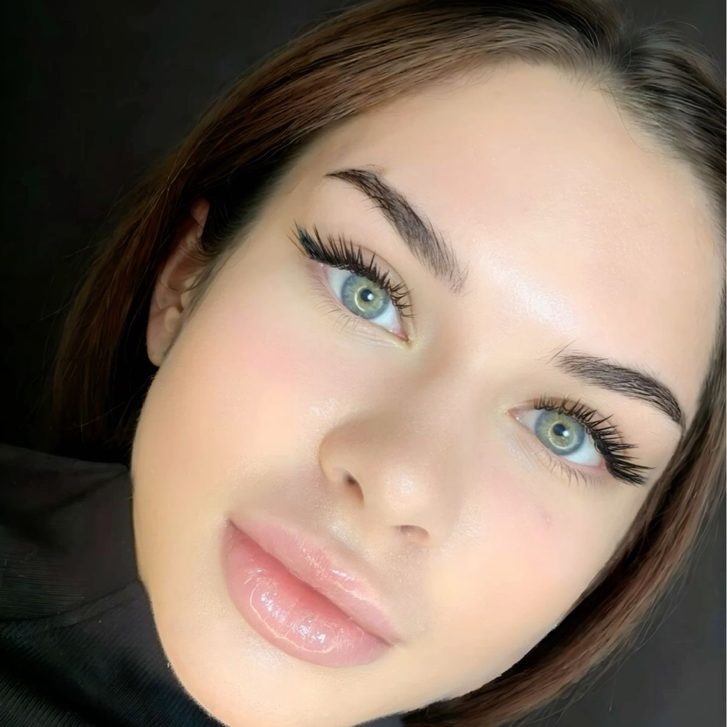 Наращивание ресниц работа 2