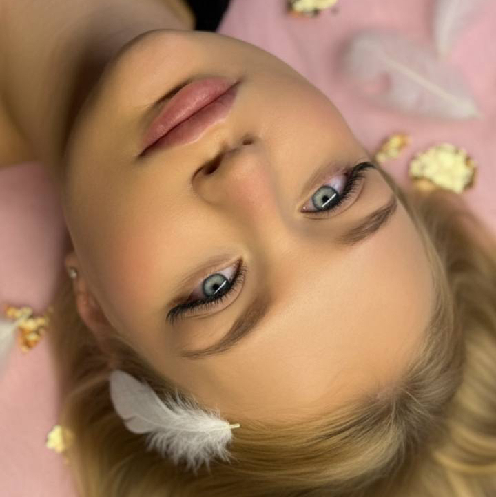 Led наращивание ресниц 1D