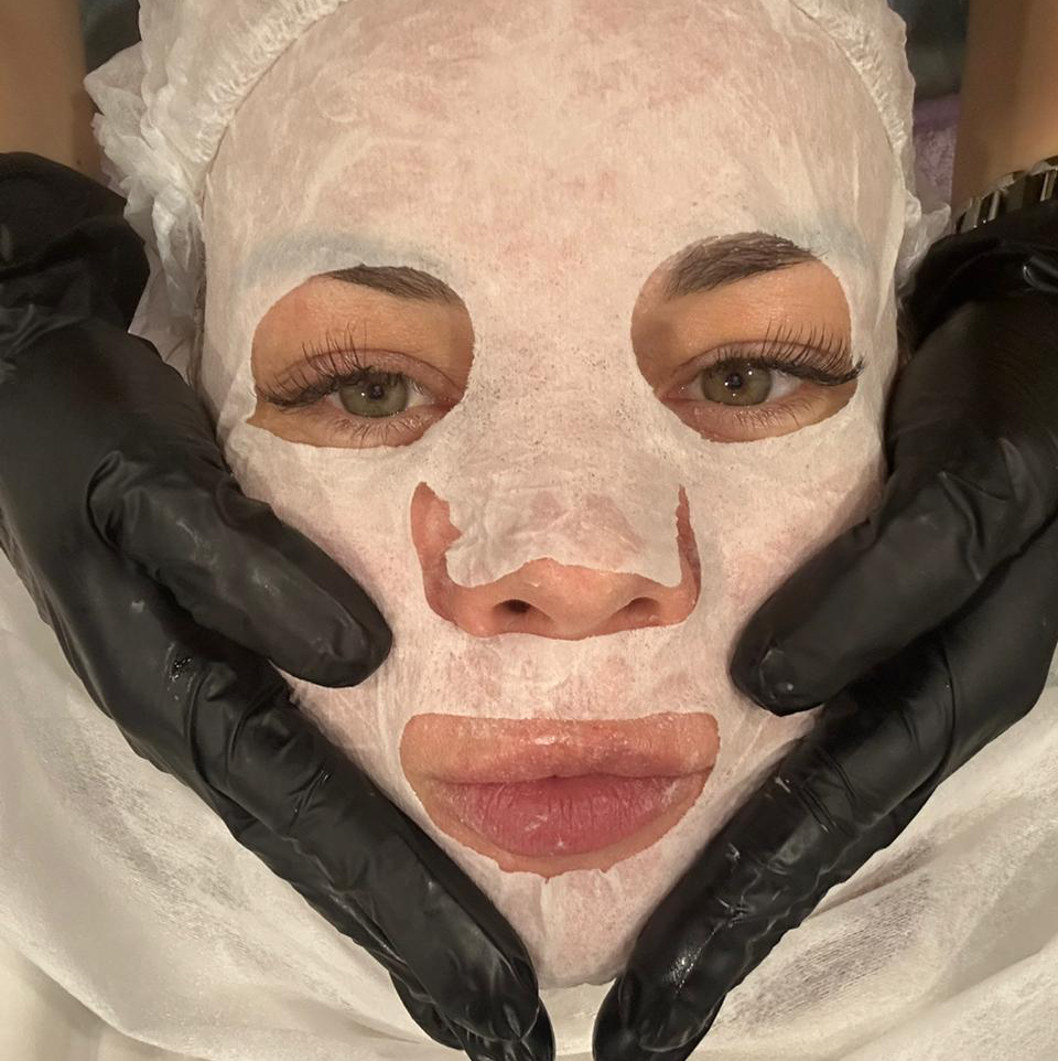 Уход за лицом