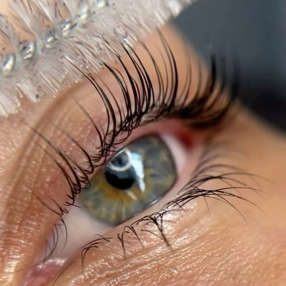 Ламинирование ресниц