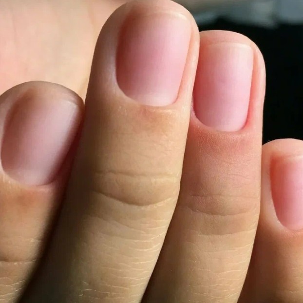 Маникюр классический