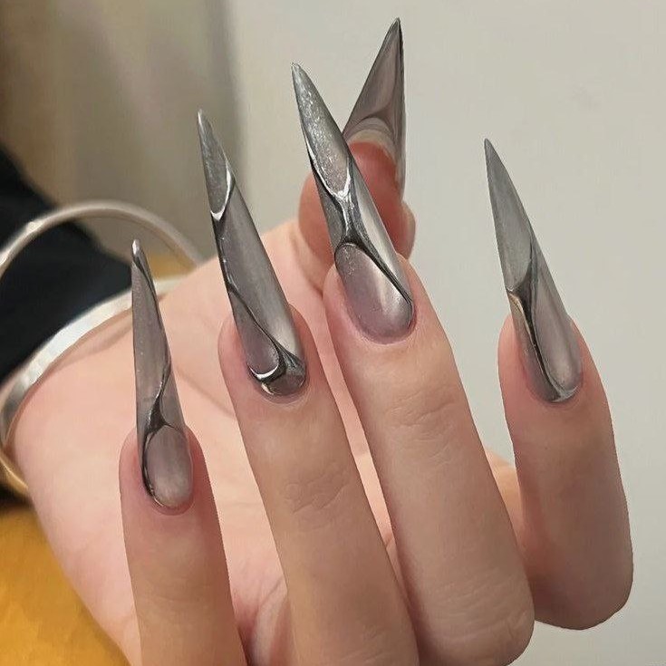 НАРАЩИВАНИЕ НОГТЕЙ