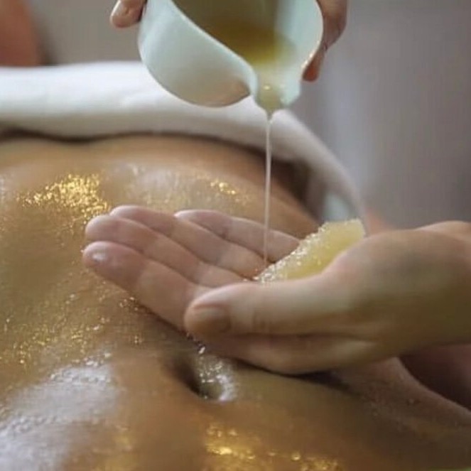 Парение в кедровой бочке + медовый массаж