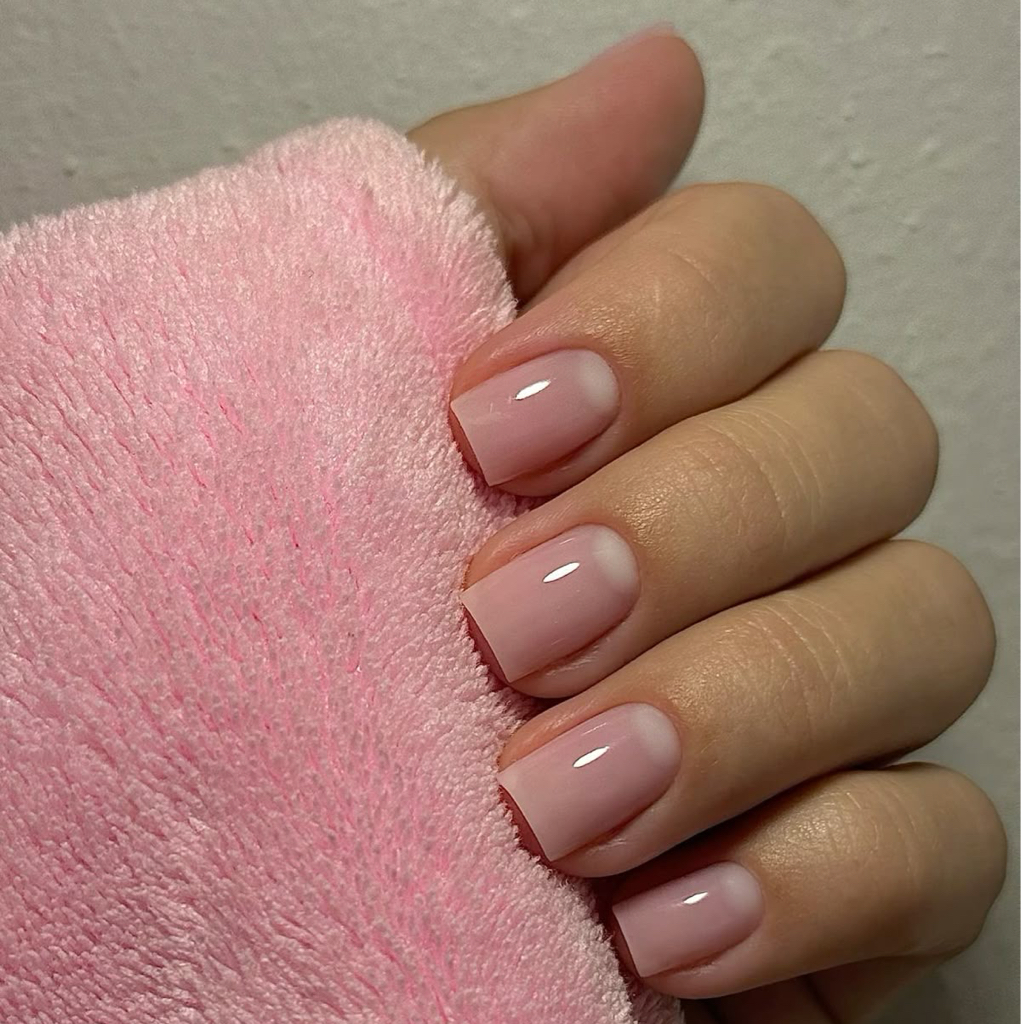 Комплекс Mini(короткие ноготки). Снятие, маникюр, выравнивание, покрытие однотон. Топ мастер