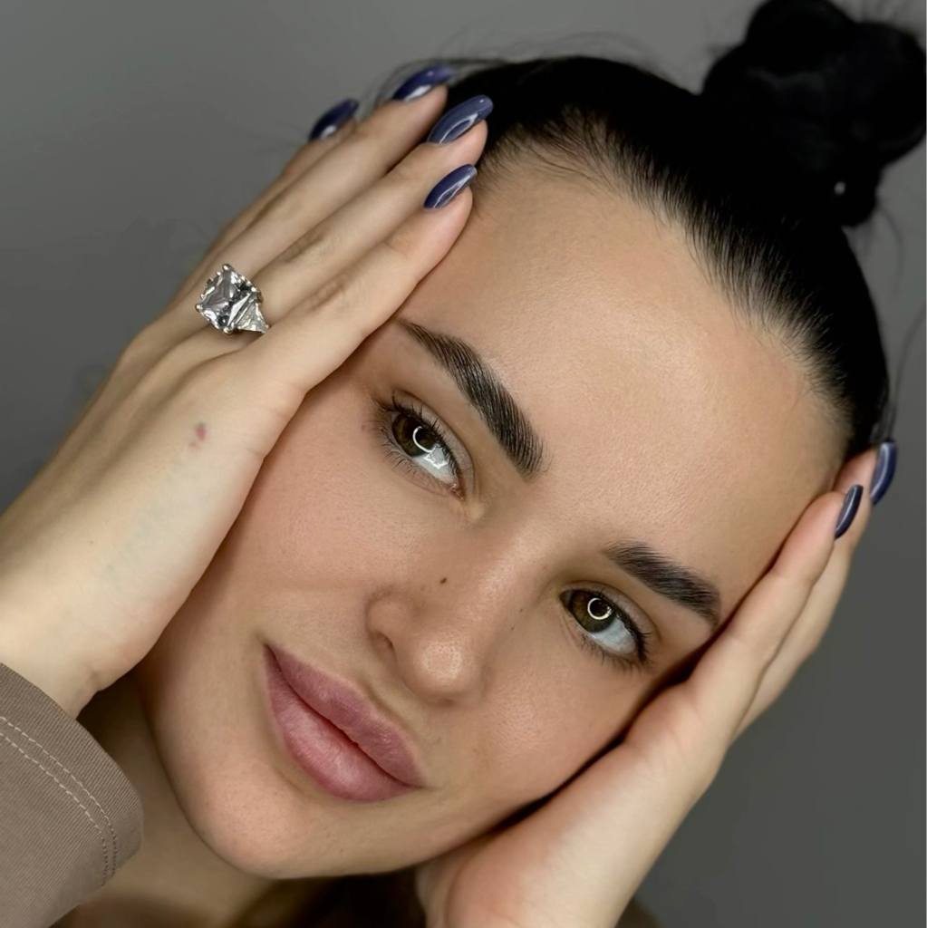 Ламинирование бровей