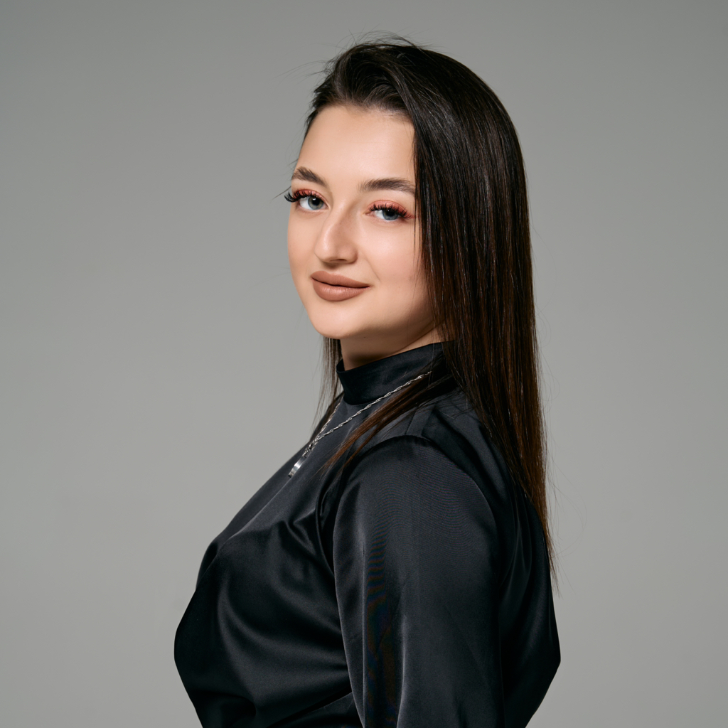 Александра