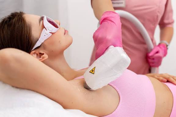 Глубокое бикини