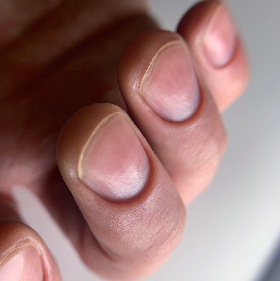 Гигиенический маникюр без покрытия