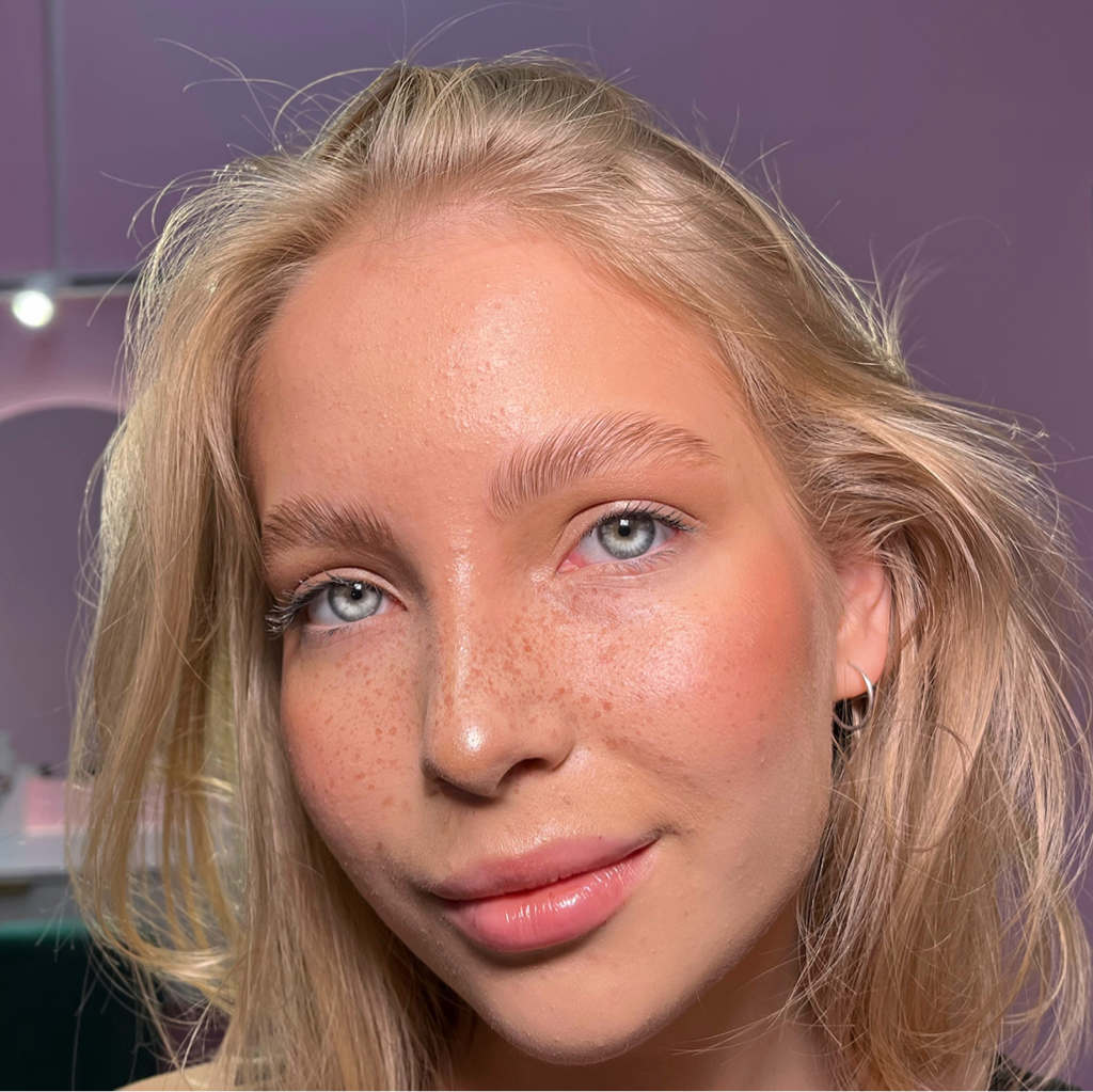 Долговременная укладка без окрашивания с коррекцией