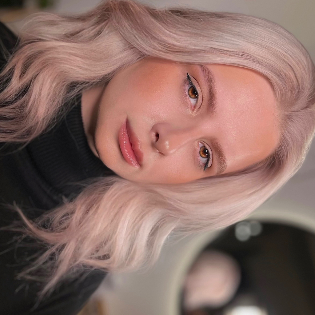 Долговременная укладка + окрашивание + коррекция бровей